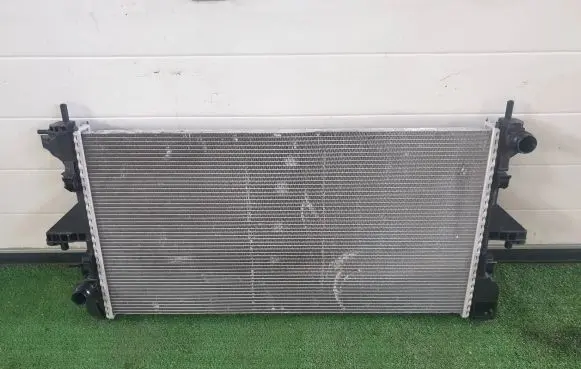 Coolant radiator