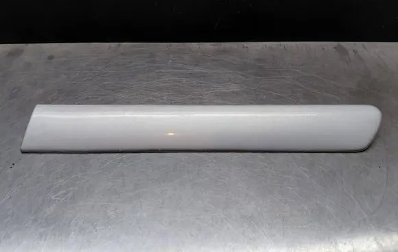 Mercedes-Benz CLK A208 C208 Rear fender molding trim A2086900362