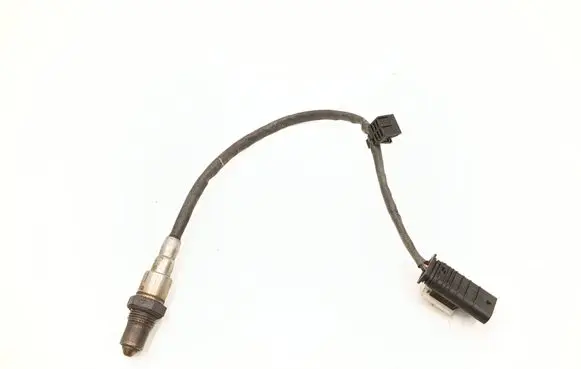 BMW 2 F46 Lambda probe sensor 8572800 0281004744