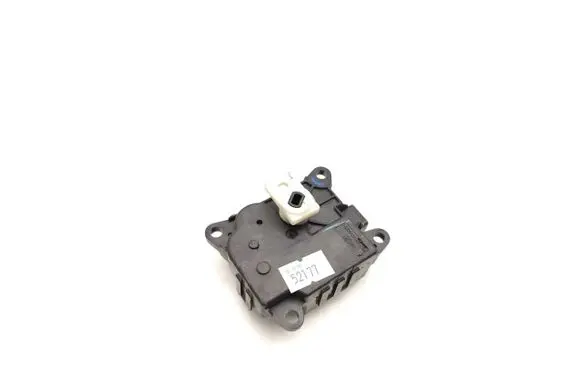 Nissan Juke I F15 Air flap motor/actuator