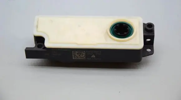 BMW X1 U11 Intercooler air guide/duct channel 5A0E560