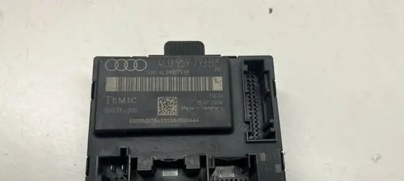 Audi Q7 4L Door control unit/module 0033TFJ0001 4L0910793B