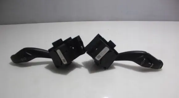 Ford Focus Light switch