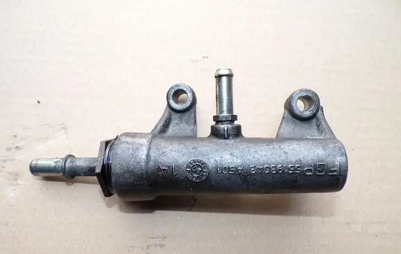 Saab 9-3 Ver2 Fuel distributor 55193043