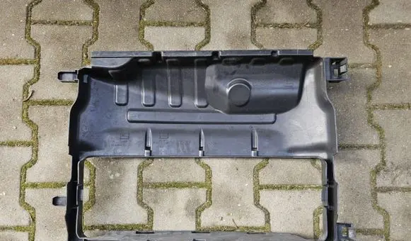 Renault Zoe Radiator support slam panel 215547913R 4016