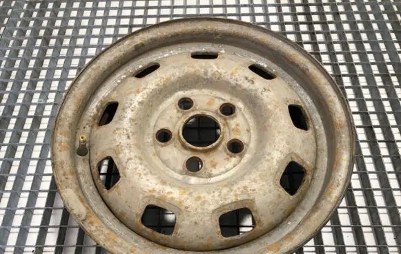Volkswagen Transporter - Caravelle T4 R15 steel rim 