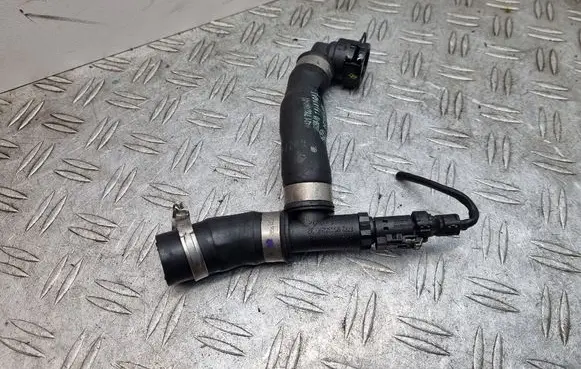 BMW 5 F10 F11 Coolant pipe/hose 8513835 17128513835 7827841