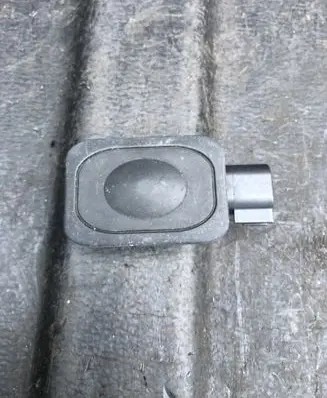 Land Rover Discovery 5 Tailgate opening switch 1L2T14K147AA