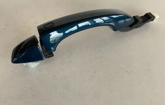 Audi Q7 4M Front door exterior handle 4H0837205 4H0837167