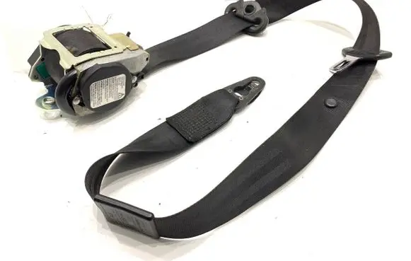 Audi A4 S4 B7 8E 8H Front seatbelt 604718400