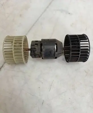 Mercedes-Benz Vario Heater fan/blower 195002 87193 0012973