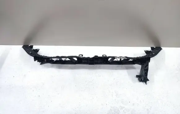 Top upper radiator support slam panel