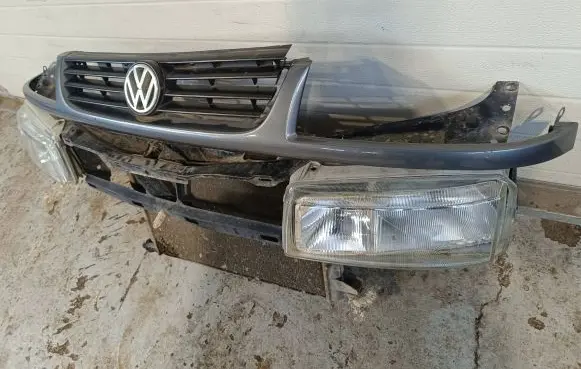 Volkswagen PASSAT B4 Front piece kit 