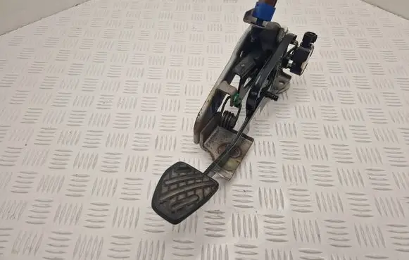Renault Koleos I Brake pedal 46503JY50B 1727