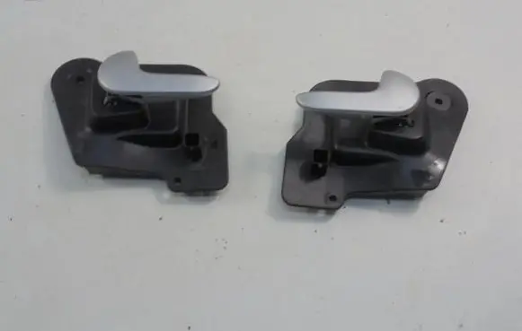 Opel Meriva A Rear door interior handle 13121860