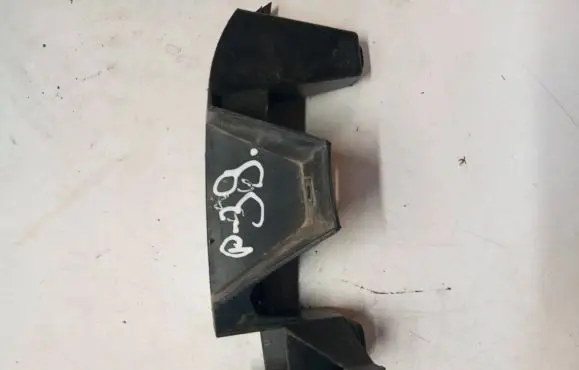 Volvo S80 Rear bumper mounting bracket 30678280 10121