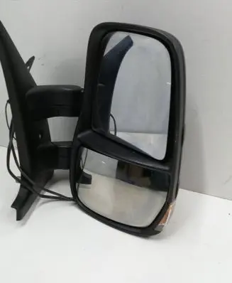 Front door electric wing mirror