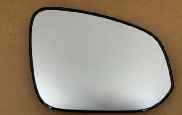 Toyota RAV 4 (XA40) Wing mirror glass 8793142C00 RSR1300