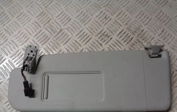 Volkswagen Golf Plus Sun visor 1K0857551N