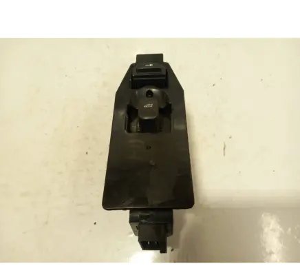 Volvo V70 Electric window control switch 30737519