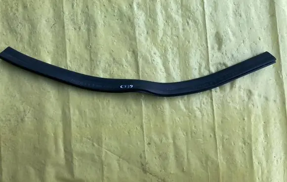 Mercedes-Benz C AMG W204 Engine compartment rubber A2046280198