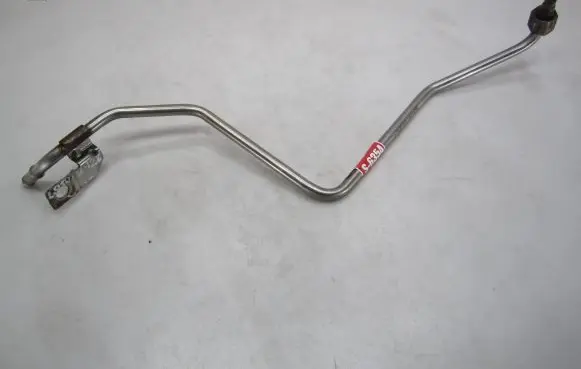 Volkswagen Caddy Fuel line/pipe/hose 04L131582E