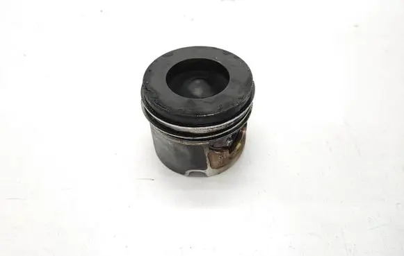 BMW 5 F10 F11 Piston 0840ZR