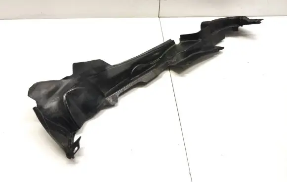 Audi A5 Fender end trim 8W7821170