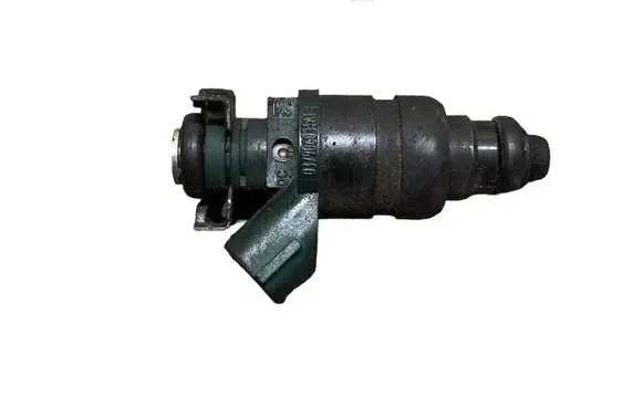Audi A3 S3 8L Fuel injector 037906031AL