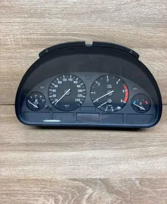 BMW 5 E39 Speedometer (instrument cluster) 6903800 110008735