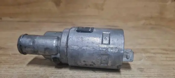 Volvo 850 Idle control valve (regulator) 0280140576