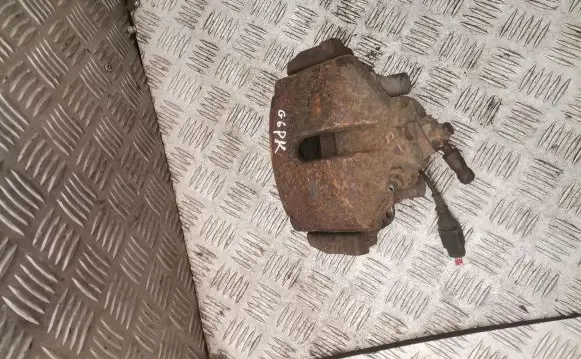 Volkswagen Golf VI Front brake caliper
