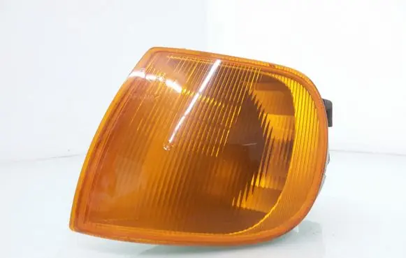 Volkswagen Polo III 6N 6N2 6NF Front indicator light 6N0953049B