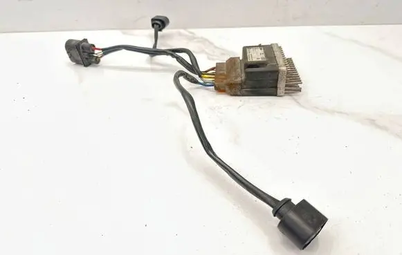 Audi A5 8T 8F Coolant fan relay 8K0959501C 8K0910501D 0002561