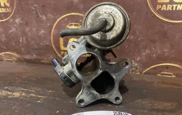 Honda Civic Engine shut-off valve 