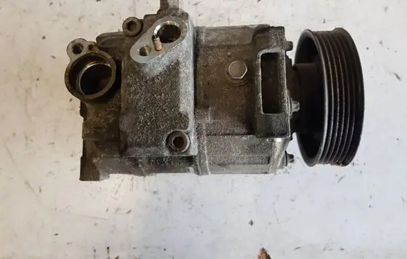 Audi A3 S3 8P Air conditioning (A/C) compressor (pump) 1K0820803N