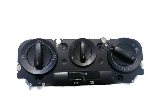 Volkswagen Golf V Climate control unit 1K0820047JE