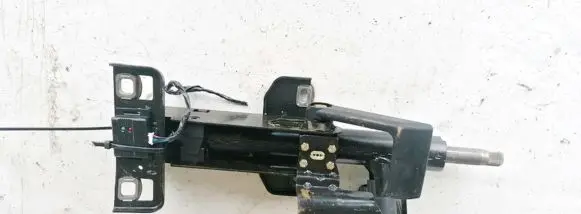 Renault Laguna I Steering wheel axle