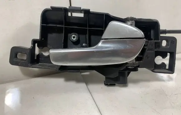 Ford S-MAX Front door interior handle 6M21U22600