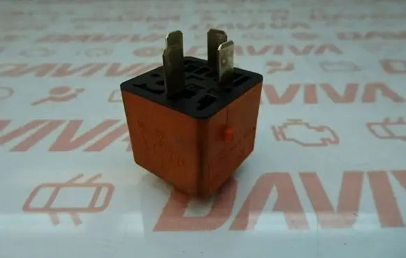 BMW 3 E46 Other relay 0332019456 1378238