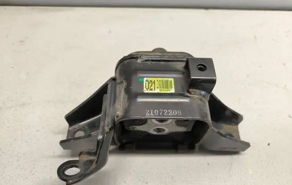Hyundai Kona I Engine mount bracket 21870K4000