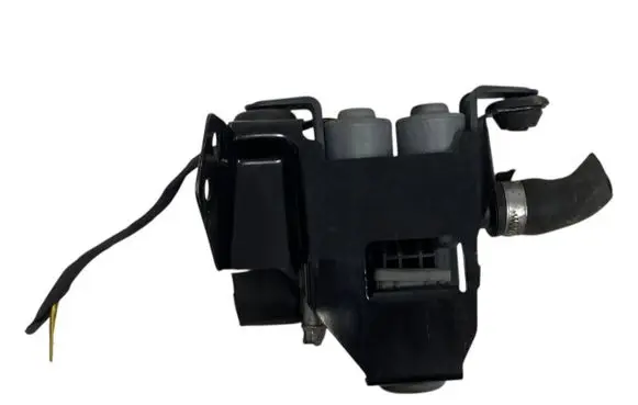 BMW X5 E70 Coolant heater control valve 1147412166 6910544