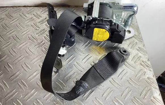 Lexus GS 250 350 300H 450H Front seatbelt 7X3440P