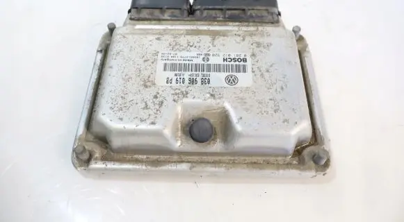 Skoda Octavia Mk2 (1Z) Engine control unit/module ECU 0281012920