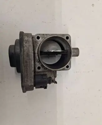 Volkswagen Caddy Throttle valve 038128063J B62720503
