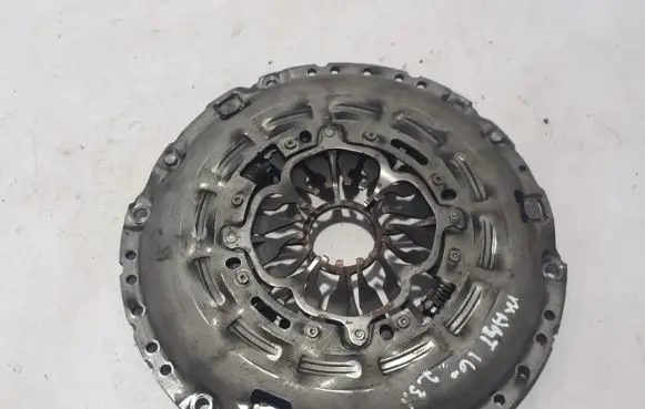 Renault Master III Pressure plate 302056600R