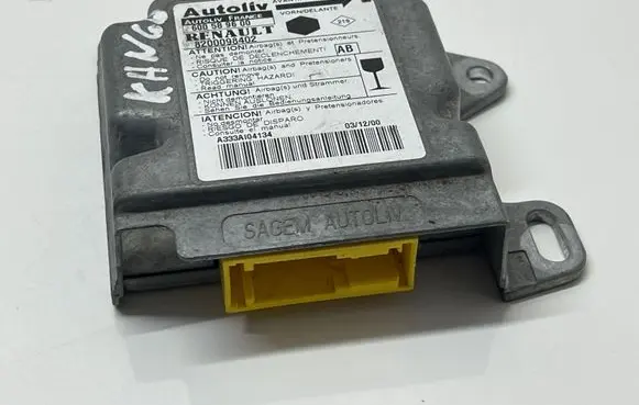 Renault Kangoo I Airbag control unit/module 8200098402 600589600