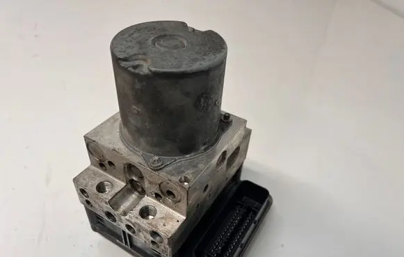 BMW 5 F10 F11 ABS Pump 34516799519