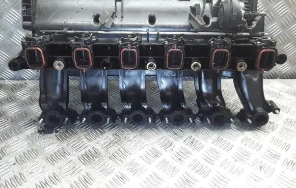 BMW 7 E65 E66 Intake manifold 7790700 7790701