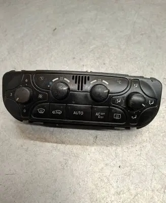 Mercedes-Benz C W203 Climate control unit A2098300385 9140010496